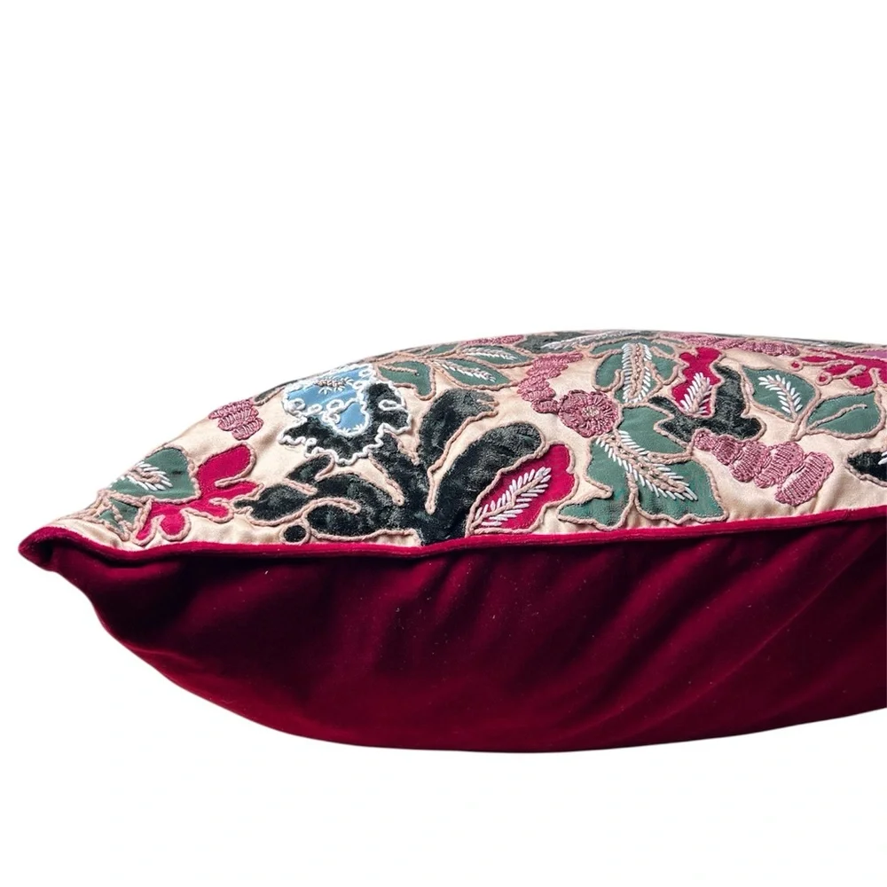 Ralph Lauren Red Silk Velvet Appliqué Floral Decorative Pillow 22″ x 22″ NWT